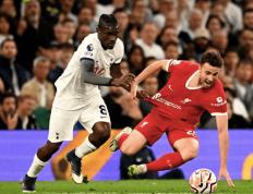 九游体育- 安菲尔德奇迹全场回放詹俊解说 