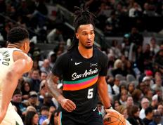 九游体育-字母哥在塞尔维亚队比赛中高光表现，势不可挡引发热议！的简单介绍