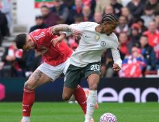 九游-关于皇家马德里训练开放日，加时末段止住颓势引欢呼，英超在即，更衣室氛围转暖的信息