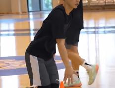 九游体育-关于萨克拉门托国王发布备战花絮，今夜队长鼓劲，CBA季后赛任务艰巨，身体对抗强度拉满的信息